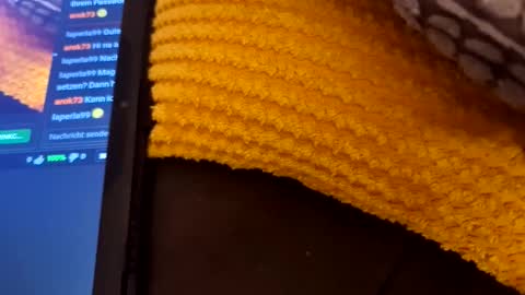 Snapshot of arok73 chatting on September 27, 10:26 pm Arok online show from September 27, 10:26 pm