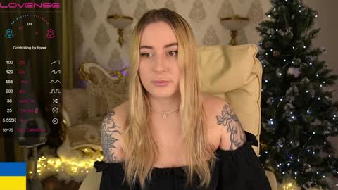 AROLINA online show from December 17, 9:49 pm