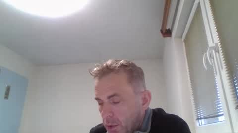 aromannn online show from November 15, 2:02 pm