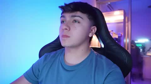 aron__cooper online show from July 3, 12:50 am