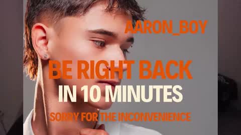 Aaron online show from December 5, 7:32 pm