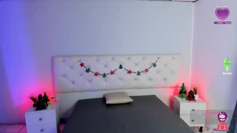 Aron cruz  online show from December 1, 1:16 pm