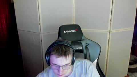 biggest penis  online show from December 2, 9:50 pm