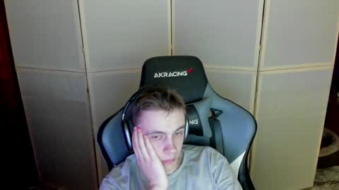 biggest penis  online show from December 3, 5:20 am