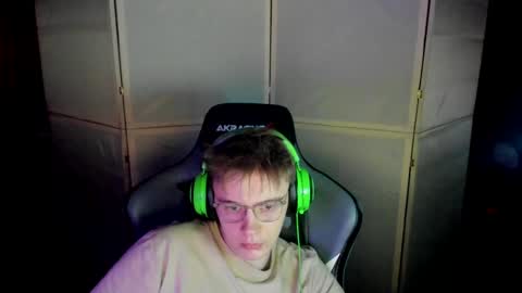 biggest penis  online show from February 13, 5:33 pm