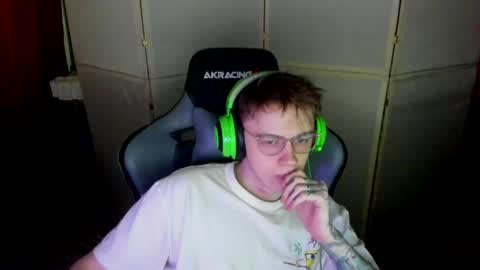 biggest penis  online show from March 4, 7:51 am