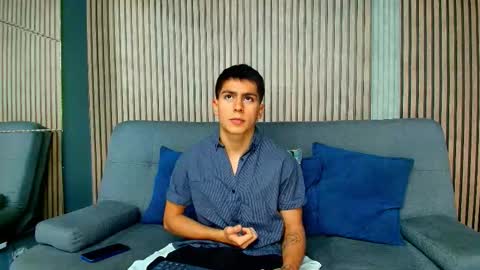 aron_pulse online show from February 24, 1:20 pm