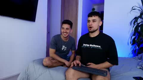 Aron Santoro online show from April 23, 10:56 pm