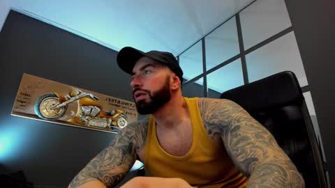 AronGrant online show from January 16, 8:54 am