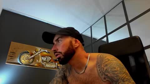 AronGrant online show from October 31, 10:49 am