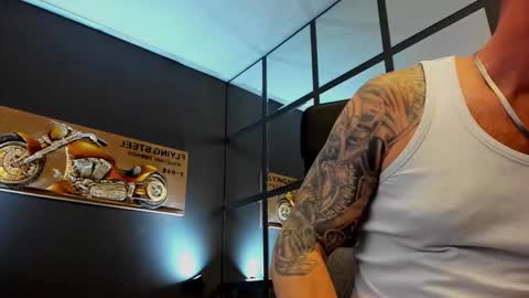 AronGrant online show from December 5, 10:13 am