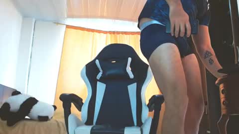 aronmiller online show from January 26, 8:13 pm