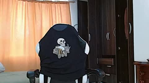 aronmiller online show from March 9, 8:42 pm