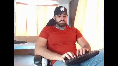 aronmiller online show from November 18, 8:57 pm