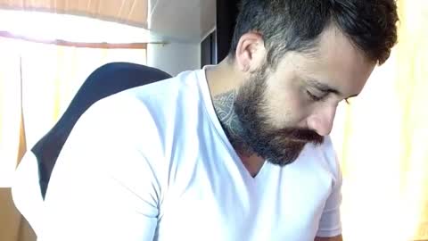 aronmiller online show from January 15, 6:00 pm