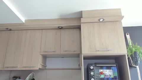 ARON  Independent model  online show from September 14, 7:35 pm