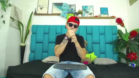 Snapshot of aroon_sexx21 chatting on June 13, 1:42 pm Aroon online show from June 13, 1:42 pm