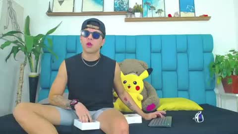 Snapshot of aroon_sexx21 chatting on June 22, 11:51 am Aroon online show from June 22, 11:51 am