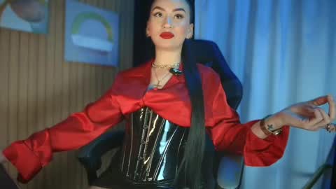 Snapshot of arrkabella chatting on November 7, 5:46 pm online show from November 7, 5:46 pm