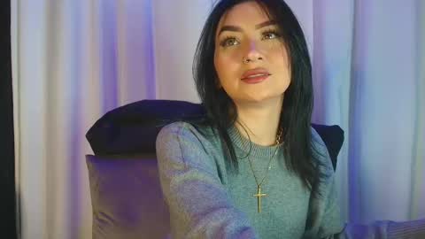 Snapshot of arrkabella chatting on November 22, 1:10 pm online show from November 22, 1:10 pm