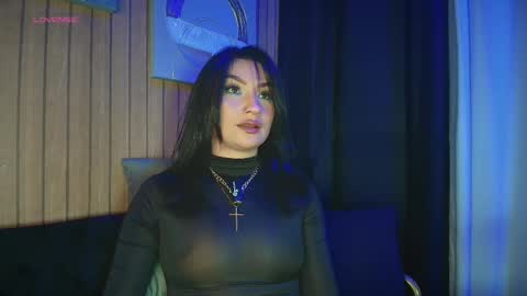 Snapshot of arrkabella chatting on November 28, 7:49 pm online show from November 28, 7:49 pm