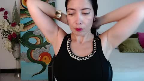 Snapshot of art_soul chatting on May 8, 6:35 pm art_soul online show from May 8, 6:35 pm