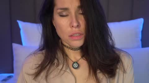 Snapshot of arte_adelle chatting on February 3, 6:45 am Adele online show from February 3, 6:45 am