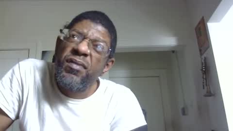 Snapshot of arteblazze chatting on February 11, 6:01 pm Arteblazze not daddy boy bitch or nigga online show from February 11, 6:01 pm