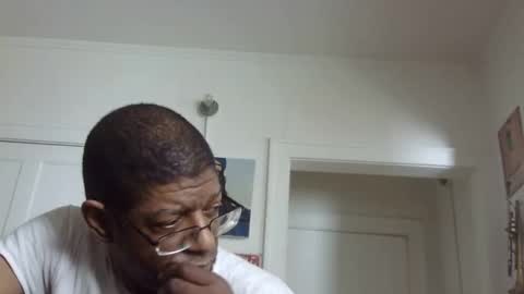 Snapshot of arteblazze chatting on February 16, 4:32 pm Arteblazze not daddy boy bitch or nigga online show from February 16, 4:32 pm