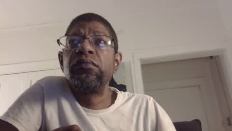 Snapshot of arteblazze chatting on February 17, 1:25 am Arteblazze not daddy boy bitch or nigga online show from February 17, 1:25 am