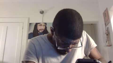 Snapshot of arteblazze chatting on March 1, 1:32 am Arteblazze not daddy boy bitch or nigga online show from March 1, 1:32 am