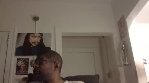 Snapshot of arteblazze chatting on October 10, 2:32 am Arteblazze not daddy boy bitch or nigga online show from October 10, 2:32 am