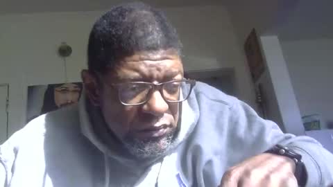 Snapshot of arteblazze chatting on October 27, 7:07 pm Arteblazze not daddy boy bitch or nigga online show from October 27, 7:07 pm