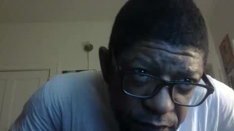 Snapshot of arteblazze chatting on November 7, 3:01 pm Arteblazze not daddy boy bitch or nigga online show from November 7, 3:01 pm