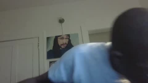 Snapshot of arteblazze chatting on November 18, 2:10 pm Arteblazze not daddy boy bitch or nigga online show from November 18, 2:10 pm