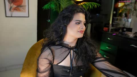 Snapshot of artechloe chatting on December 2, 2:42 am Chloe online show from December 2, 2:42 am