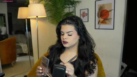 Snapshot of artechloe chatting on January 19, 9:45 pm Chloe online show from January 19, 9:45 pm