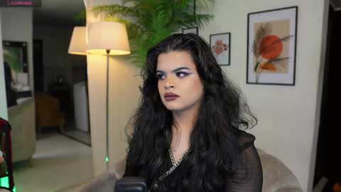 Snapshot of artechloe chatting on January 23, 10:11 pm Chloe online show from January 23, 10:11 pm