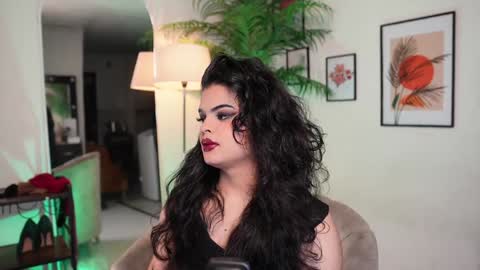 Snapshot of artechloe chatting on January 26, 7:31 pm Chloe online show from January 26, 7:31 pm