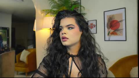 Snapshot of artechloe chatting on February 24, 3:33 am Chloe online show from February 24, 3:33 am