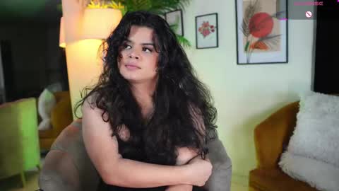 Snapshot of artechloe chatting on February 28, 11:12 pm Chloe online show from February 28, 11:12 pm