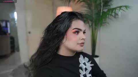 Snapshot of artechloe chatting on September 25, 10:02 pm Chloe online show from September 25, 10:02 pm