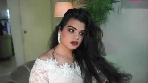 Snapshot of artechloe chatting on October 7, 5:43 pm Chloe online show from October 7, 5:43 pm