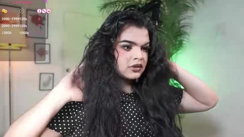 Snapshot of artechloe chatting on October 29, 12:02 am Chloe online show from October 29, 12:02 am