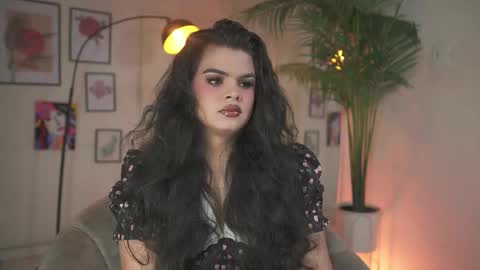 Snapshot of artechloe chatting on November 20, 5:23 pm Chloe online show from November 20, 5:23 pm