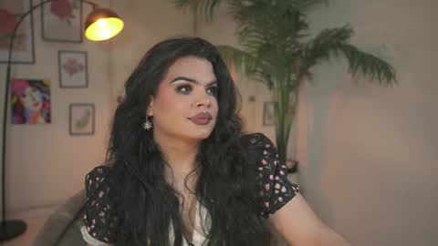 Snapshot of artechloe chatting on December 15, 4:50 am Chloe online show from December 15, 4:50 am