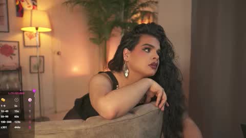 Snapshot of artechloe chatting on February 25, 11:14 pm Chloe online show from February 25, 11:14 pm