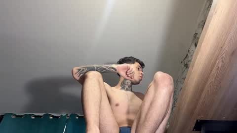   online show from January 15, 1:20 pm