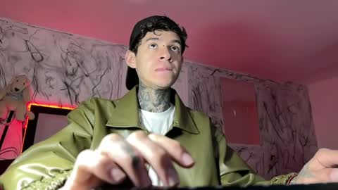   online show from January 31, 3:00 pm