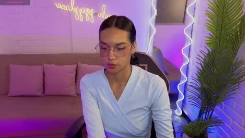 Snapshot of artemiss_tay chatting on September 23, 7:17 pm artemiss_tay online show from September 23, 7:17 pm
